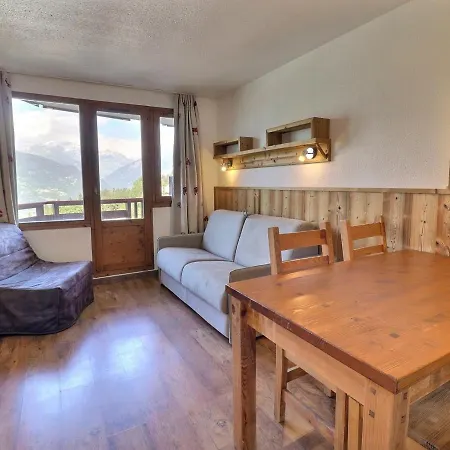 Location La Tania : 2 Pieces, 4 Pers, Balcon, Proche Commerces Et Navettes - Fr-1-182a-22 Apartment *
